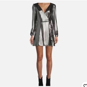 Gianni Bini | Silver Metallic Noa V-Neck Long Sleeve Wrap Party Dress